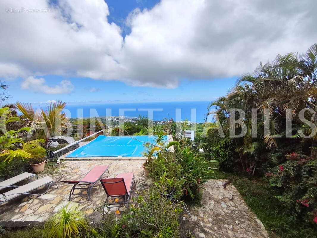 Maison à vendre, 188m², Les Avirons