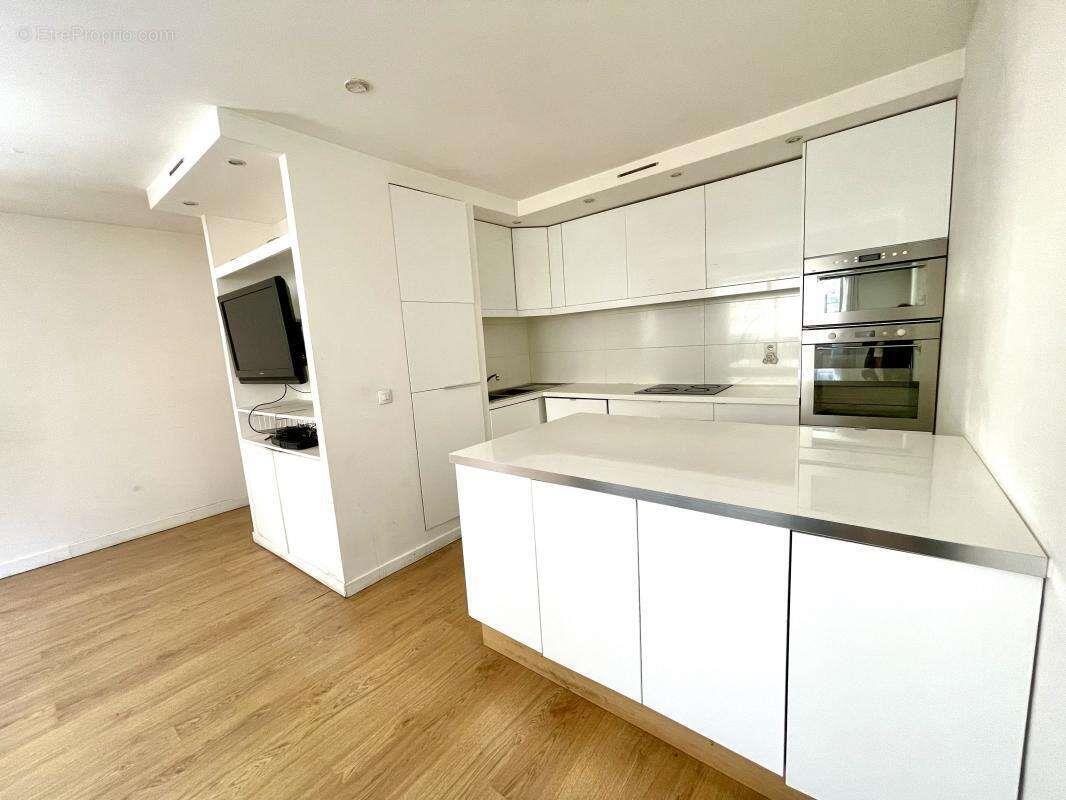 Appartement à vendre, 56m², Paris 20ème