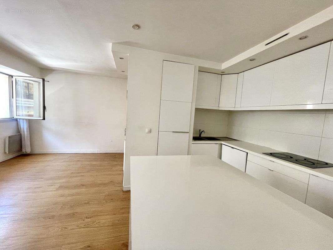 Appartement à vendre, 56m², Paris 20ème