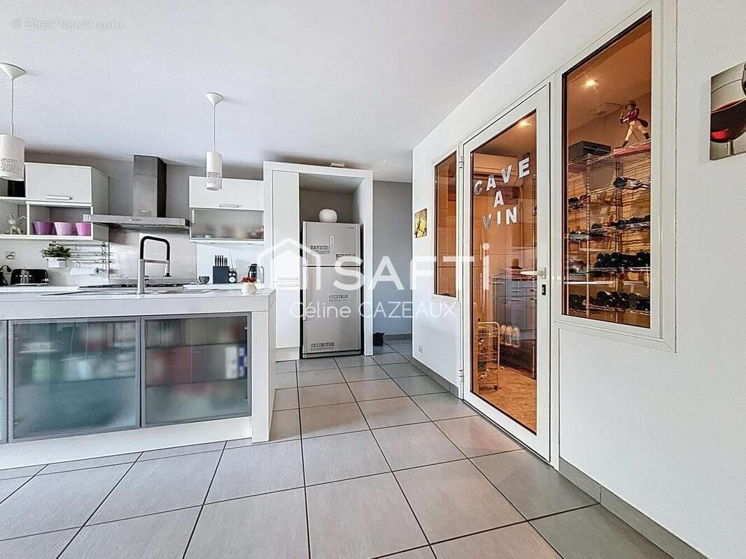 Maison à vendre, 175m², Le Haillan