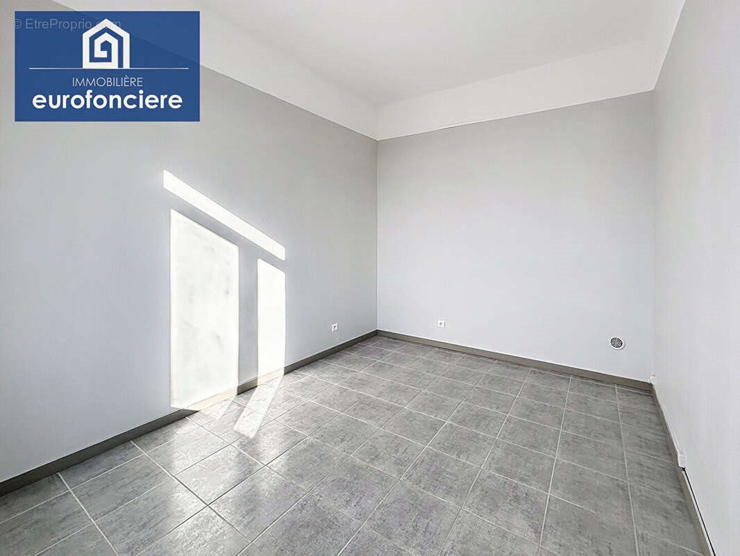 Appartement à vendre, 55m², Sainte-Savine