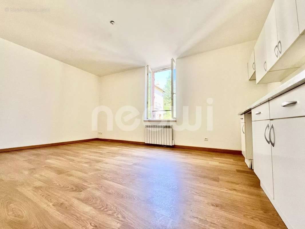 Appartement à vendre, 48m², Châtel-Guyon