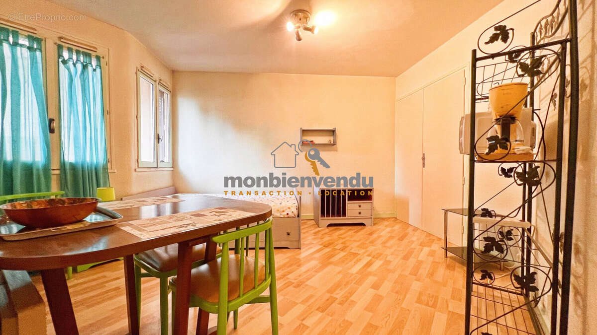 Appartement à vendre, 18m², Aurillac