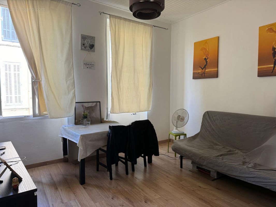Appartement à vendre, 40m², Marseille 8ème