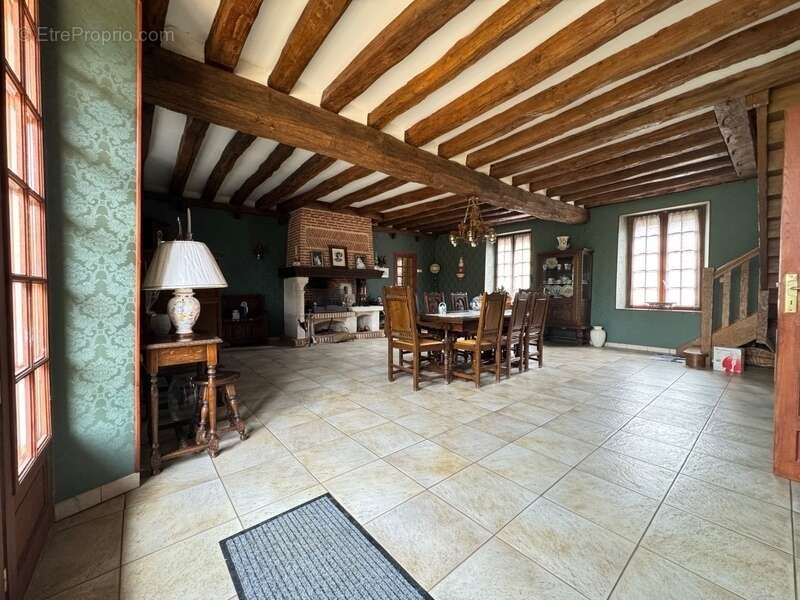 Maison à vendre, 250m², Saint-Arnoult-en-Yvelines