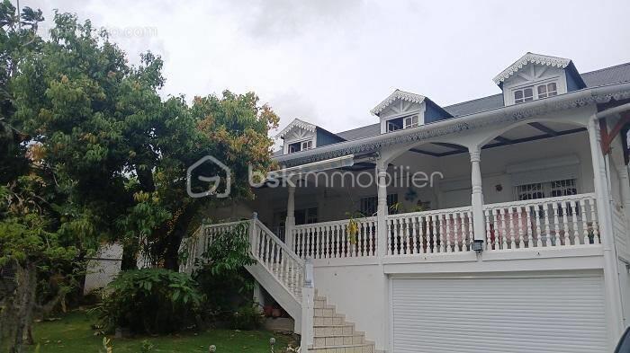 Maison à vendre, 175m², Basse-Terre