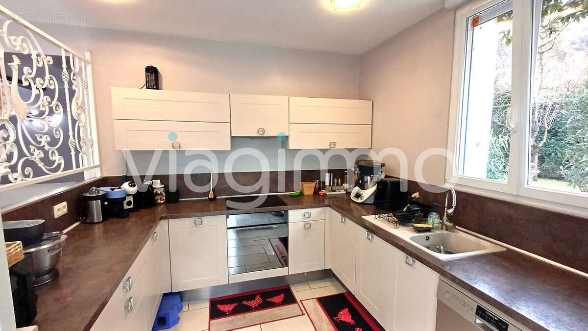 Maison à vendre, 224m², Froges