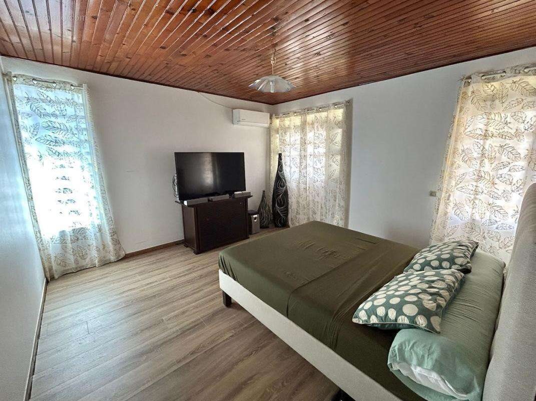 Maison à vendre, 310m², Ducos