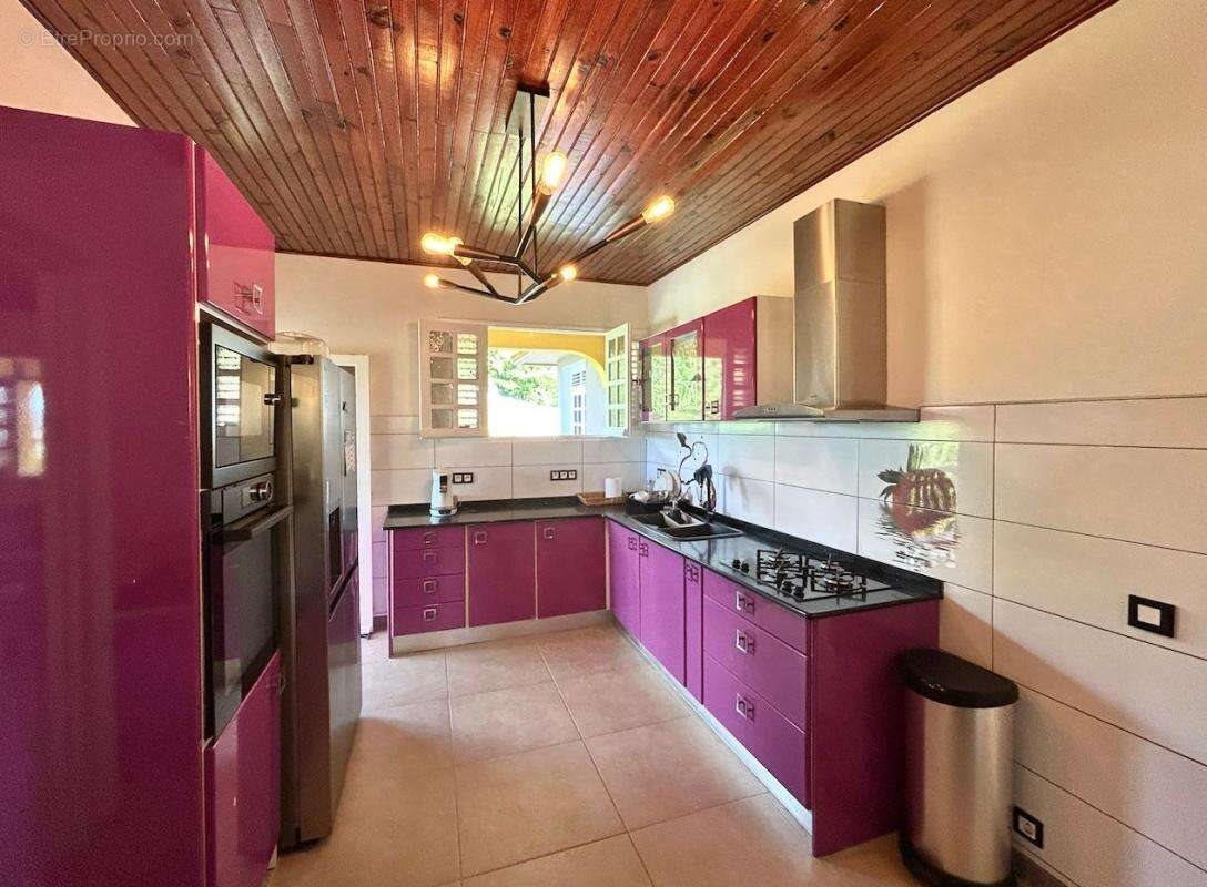 Maison à vendre, 310m², Ducos