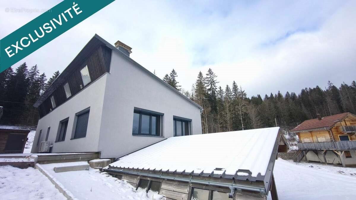 Maison à vendre, 115m², Prémanon