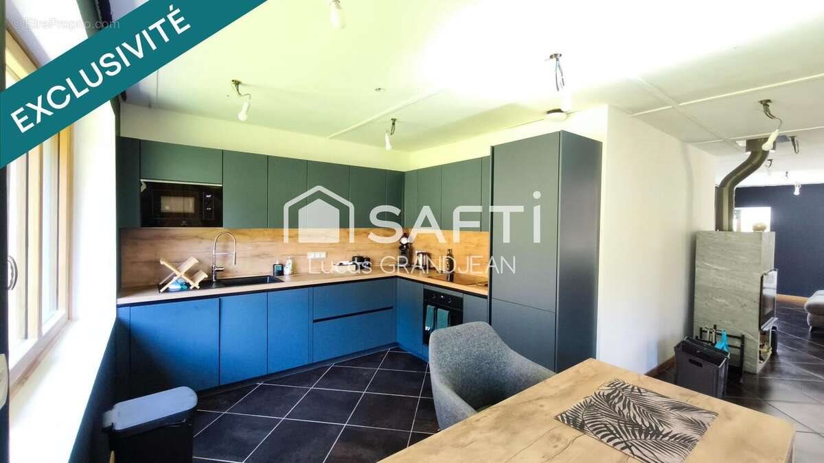 Maison à vendre, 115m², Prémanon