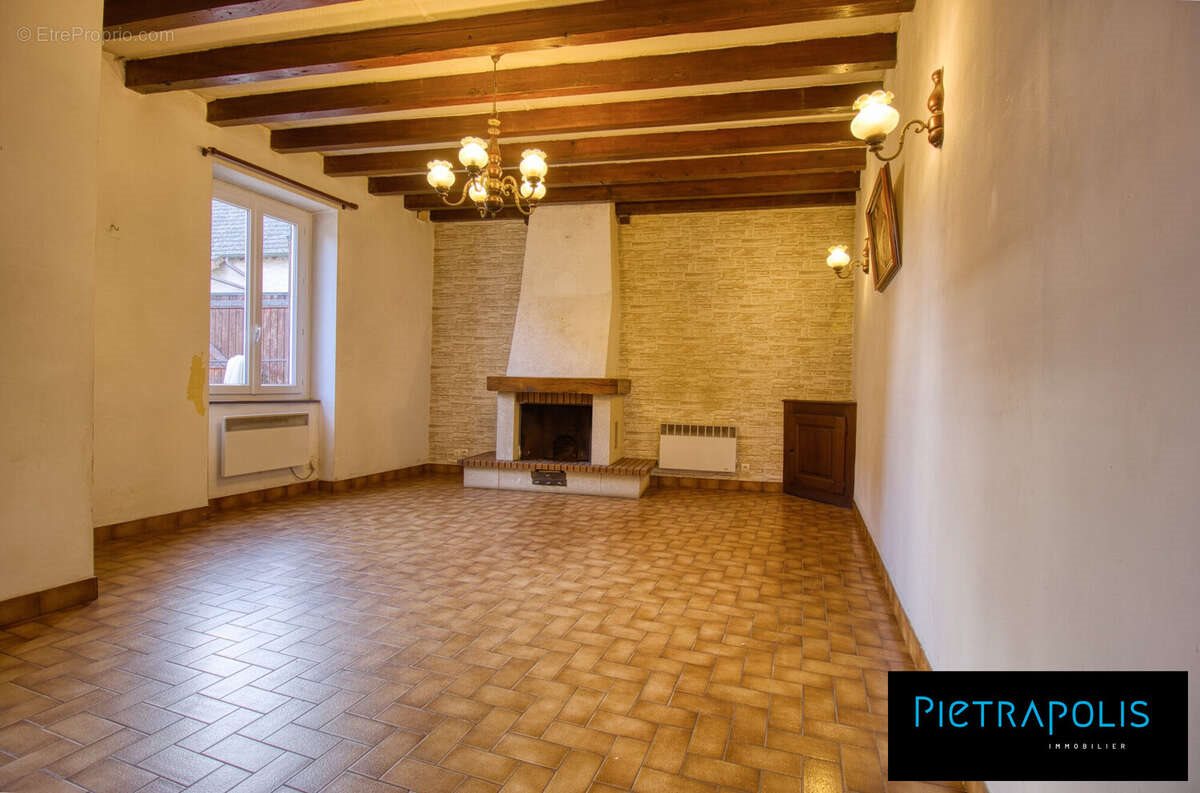 Maison à vendre, 195m², Mâcon