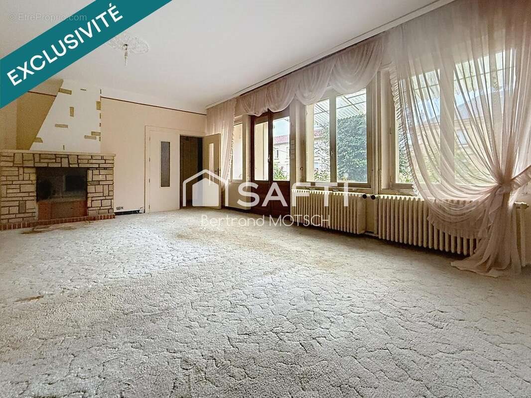 Appartement à vendre, 211m², Longwy