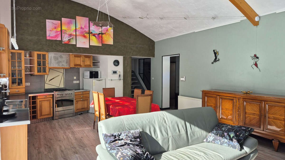 Maison à vendre, 120m², Laguiole