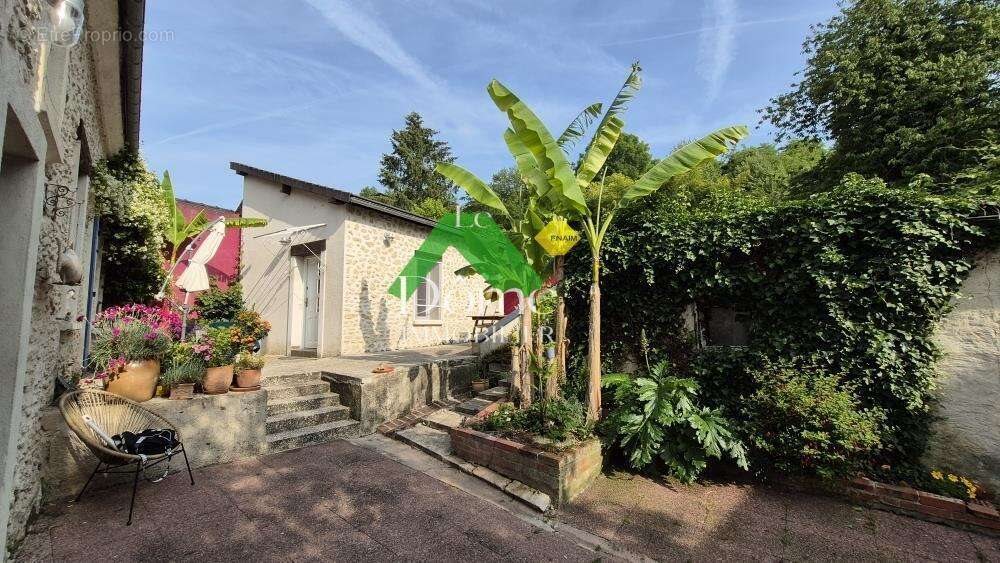 Maison à vendre, 90m², Amblainville