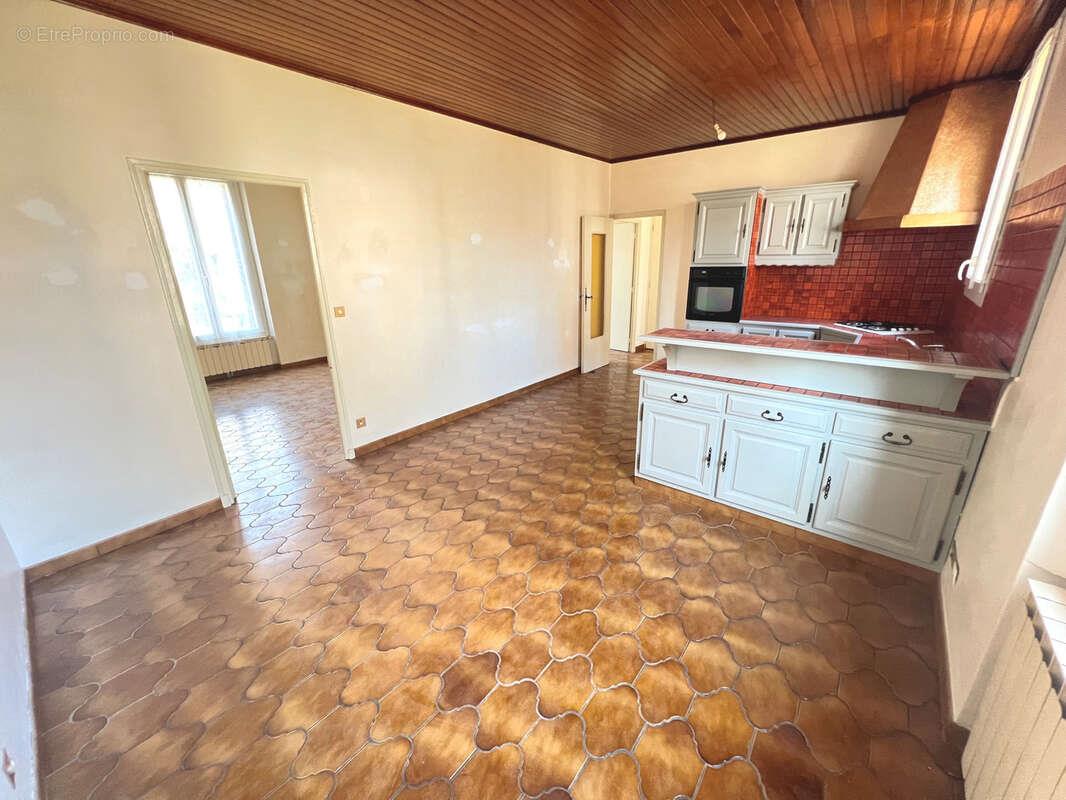 Appartement à vendre, 56m², Toulon