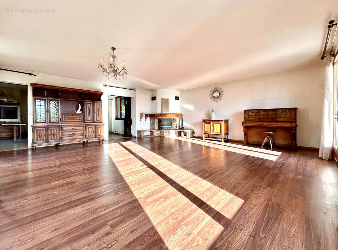 Maison à vendre, 140m², Varces-Allières-et-Risset