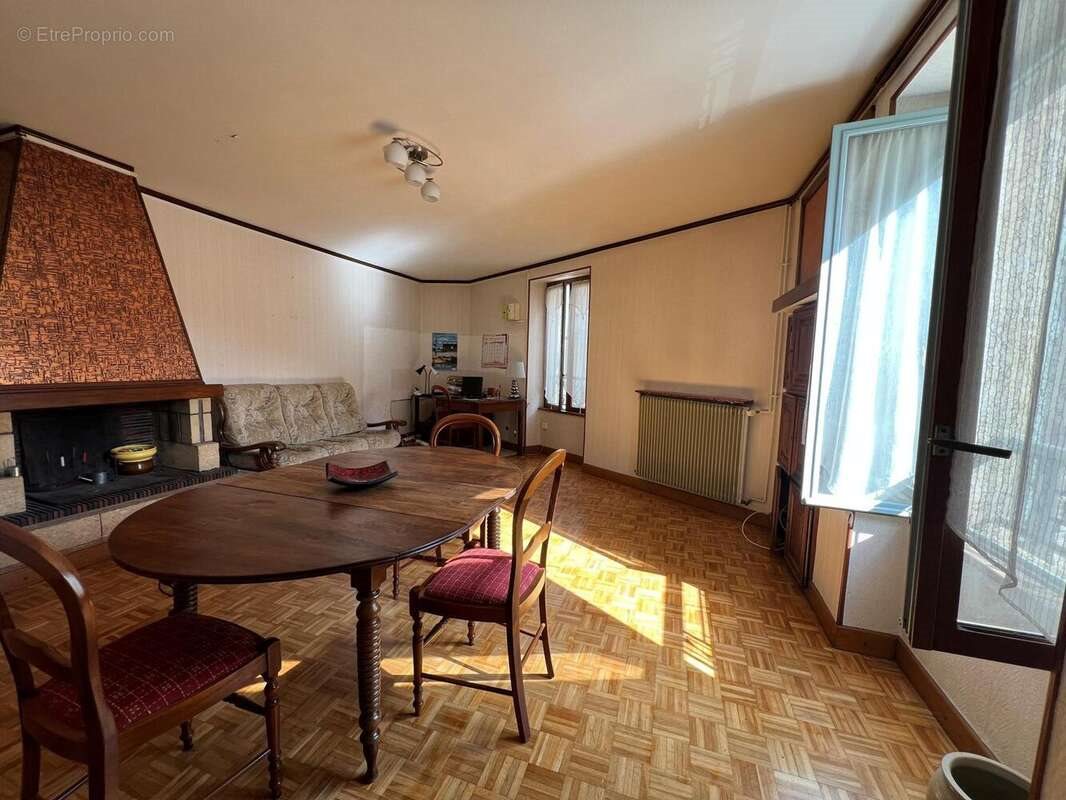 Appartement à vendre, 82m², Gray