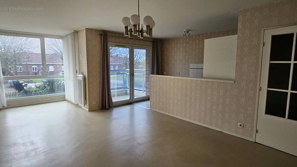 Appartement à vendre, 67m², Neuville-en-Ferrain