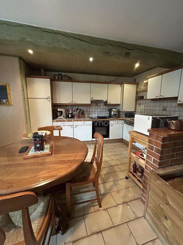 Maison à vendre, 117m², Tonnerre