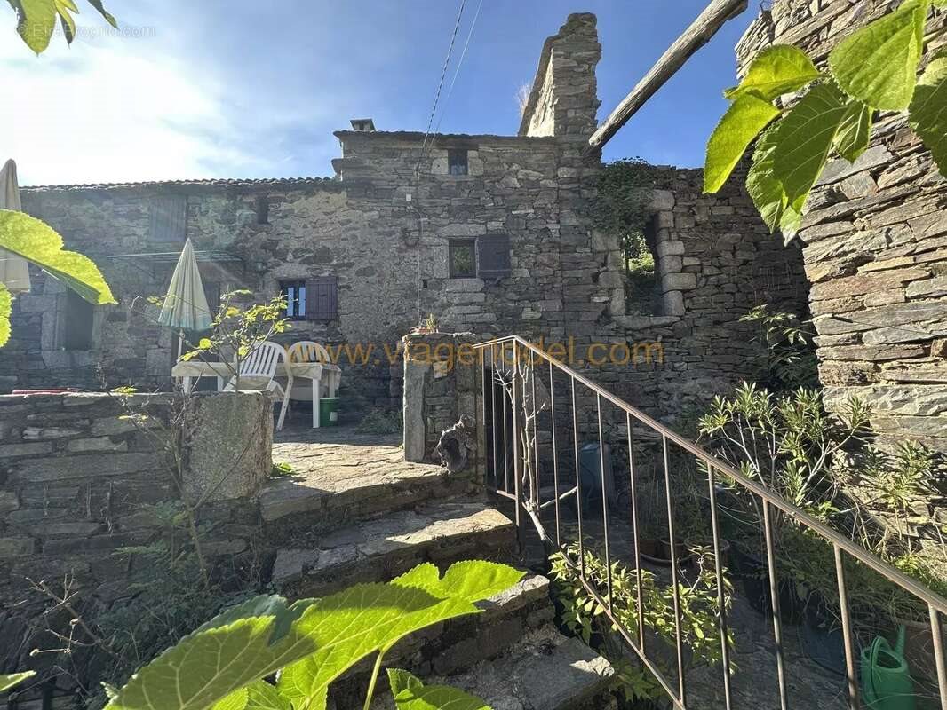 Maison à vendre, 129m², Sablières