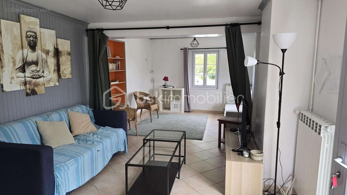 Maison à vendre, 400m², Saint-Simon-de-Bordes