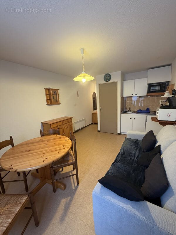 Appartement à vendre, 28m², Laveissière