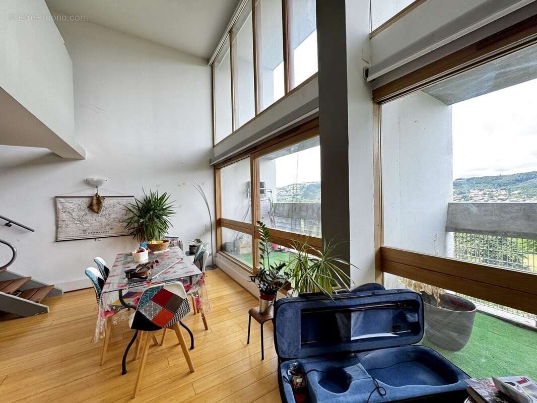 Appartement à vendre, 119m², Firminy