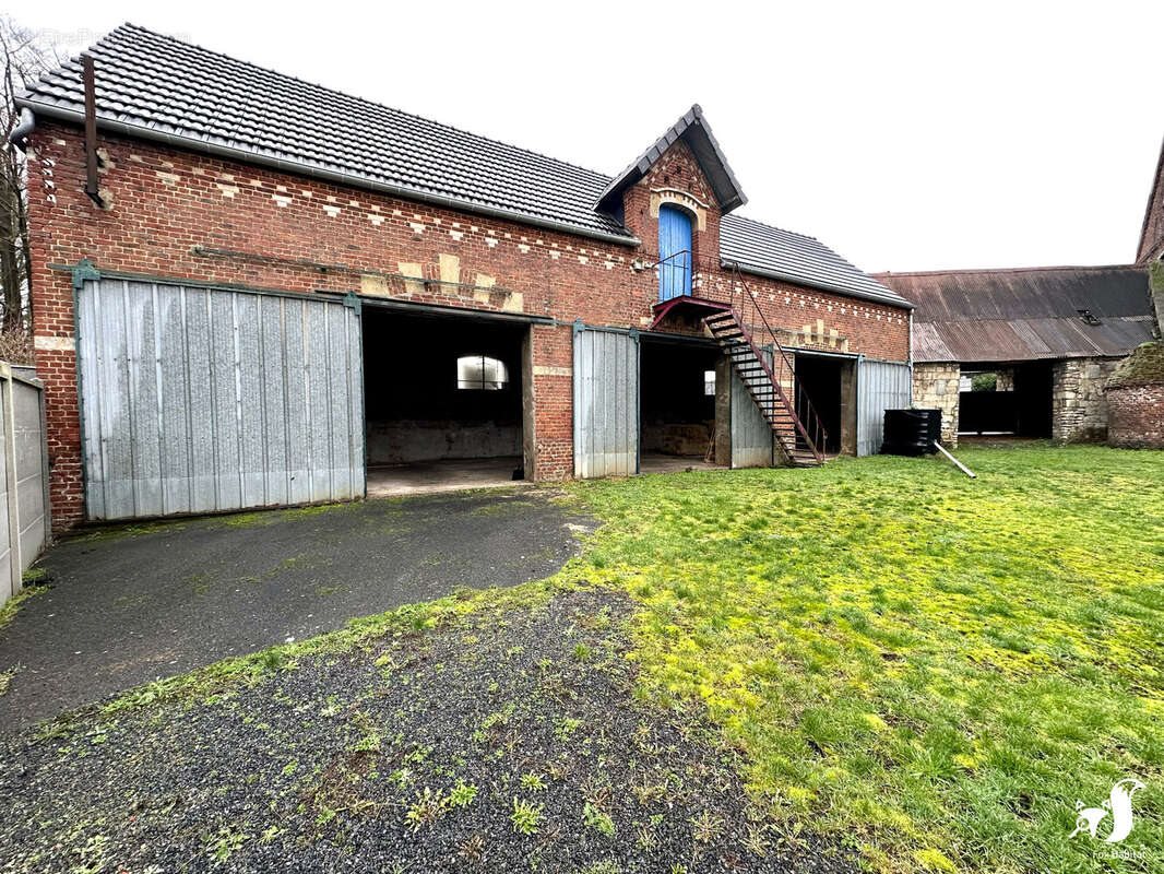 Maison à vendre, 1280m², Masnières