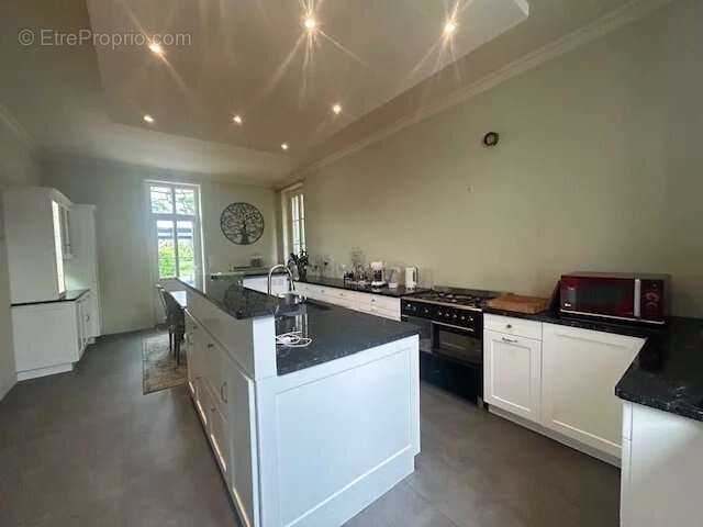 Maison à vendre, 196m², Hommes