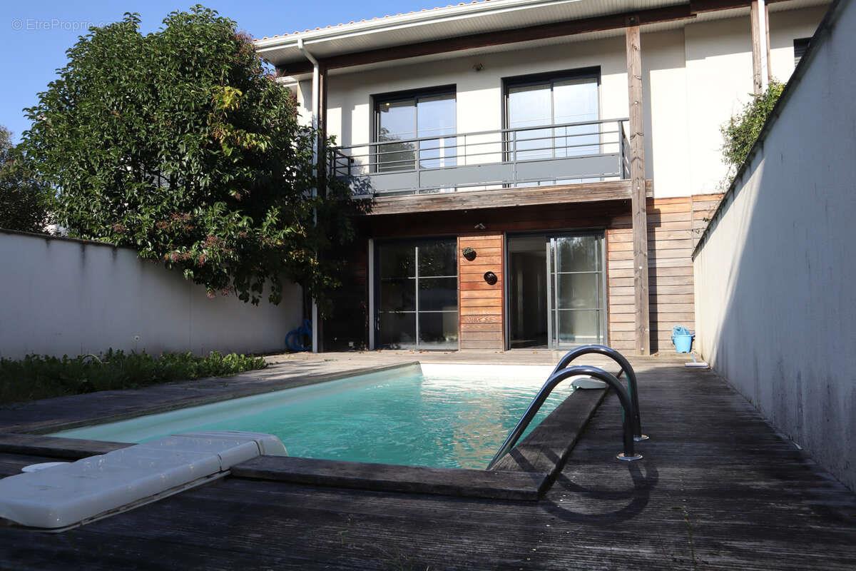 Maison à vendre, 121m², Bordeaux