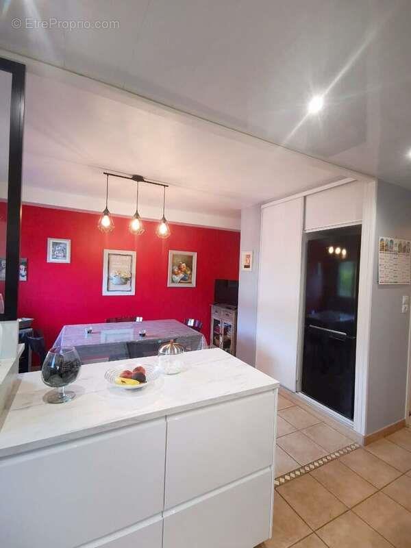 Appartement à vendre, 66m², Toulon