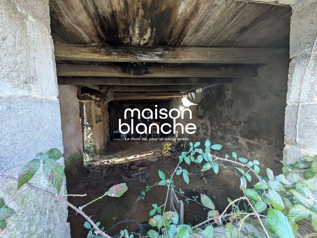 Maison à vendre, 90m², Nesmy