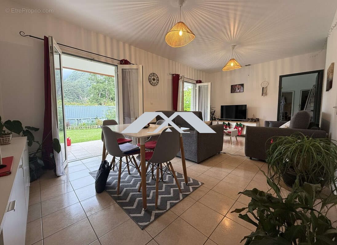 Maison à vendre, 67m², La Plaine-des-Palmistes