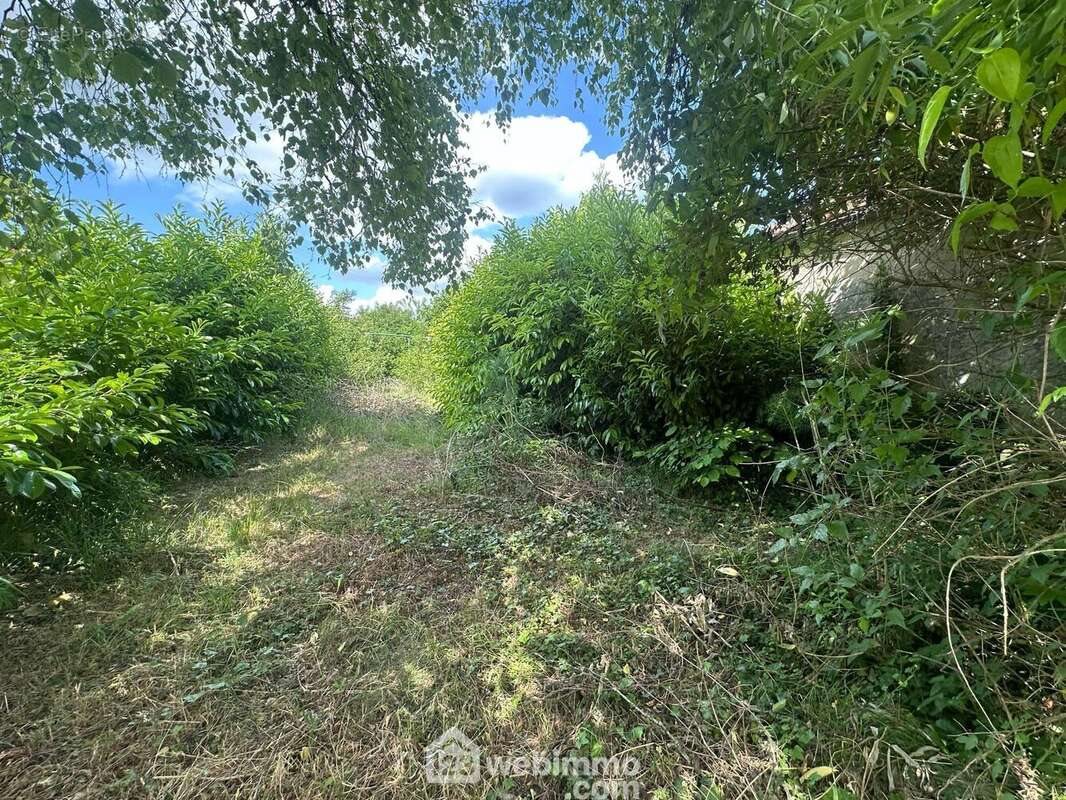 Maison à vendre, 84m², Martigny-Courpierre