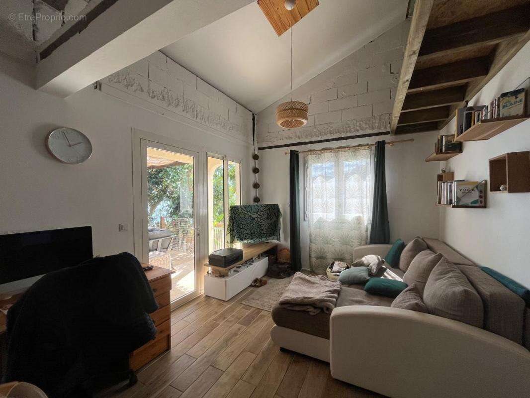 Maison à vendre, 76m², Saint-Leu