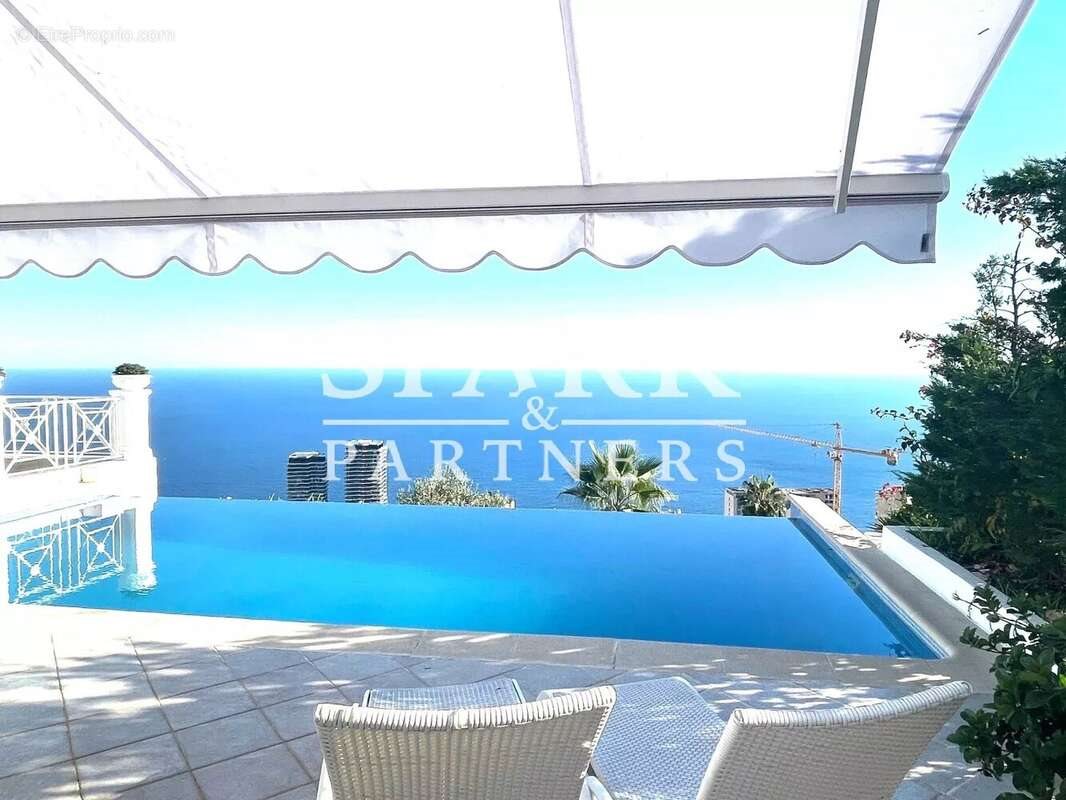 Maison à vendre, 390m², Beausoleil