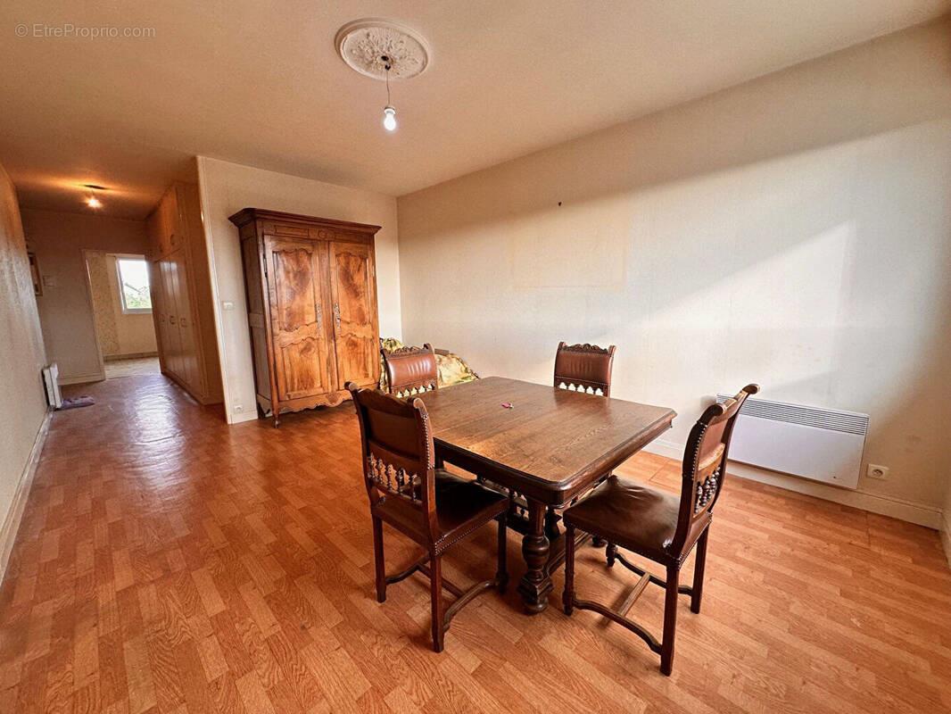 Appartement à vendre, 74m², Saint-Florent-sur-Cher