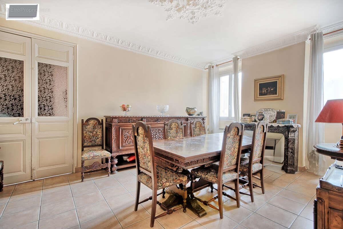 Appartement à vendre, 143m², Toulon