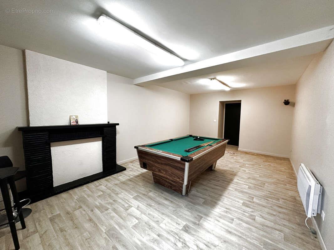 Appartement à vendre, 111m², Varennes-sur-Allier