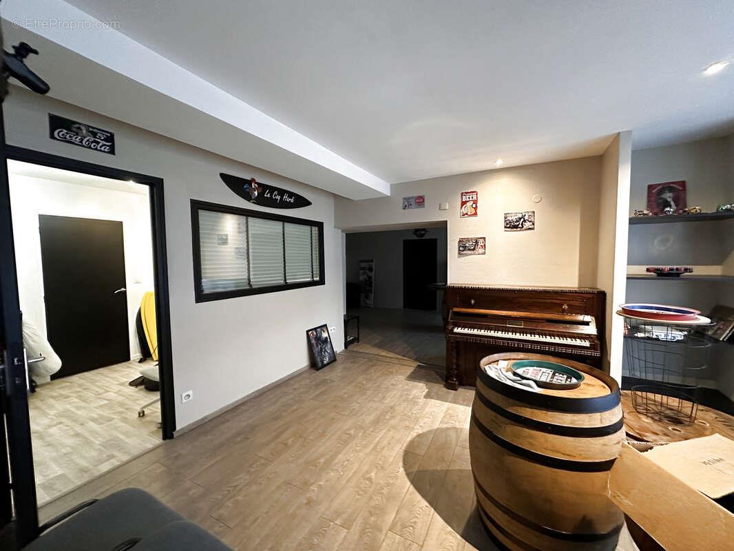 Appartement à vendre, 111m², Varennes-sur-Allier