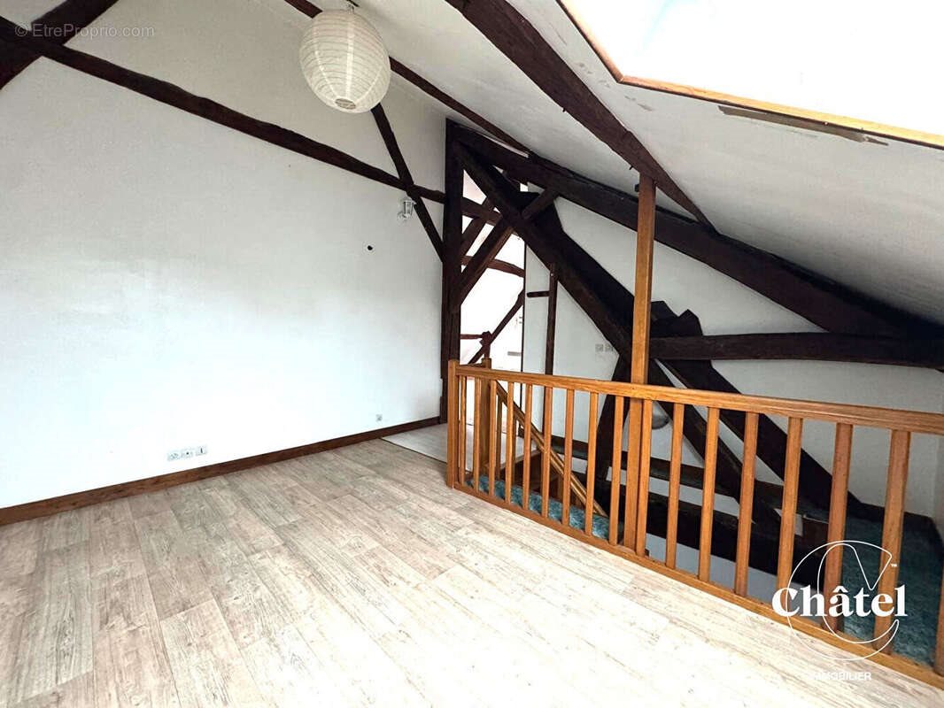 Appartement à vendre, 34m², Pont-Sainte-Maxence