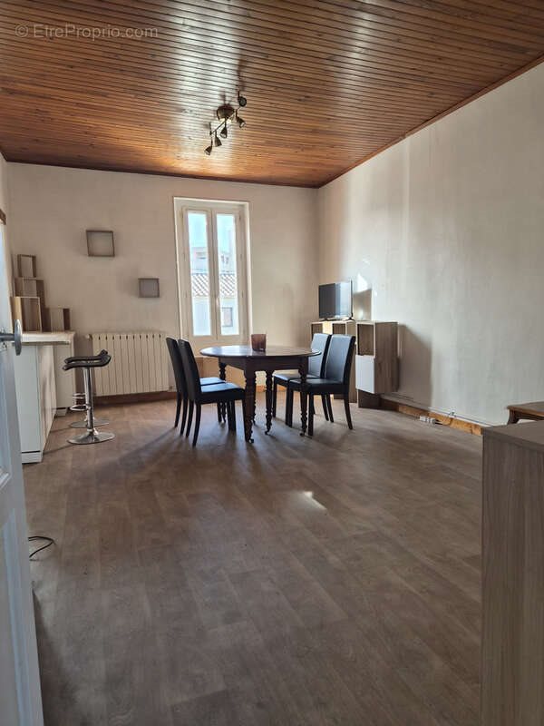 Appartement à vendre, 57m², Aubagne