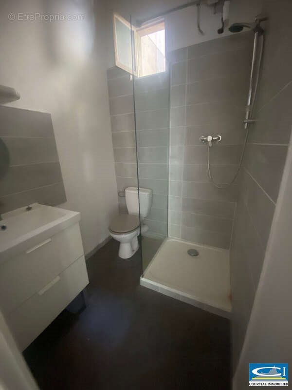 Appartement à vendre, 28m², Tournon-sur-Rhône