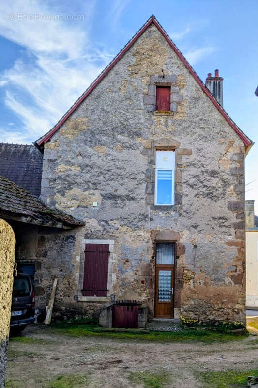 Maison à vendre, 173m², Ainay-le-Château