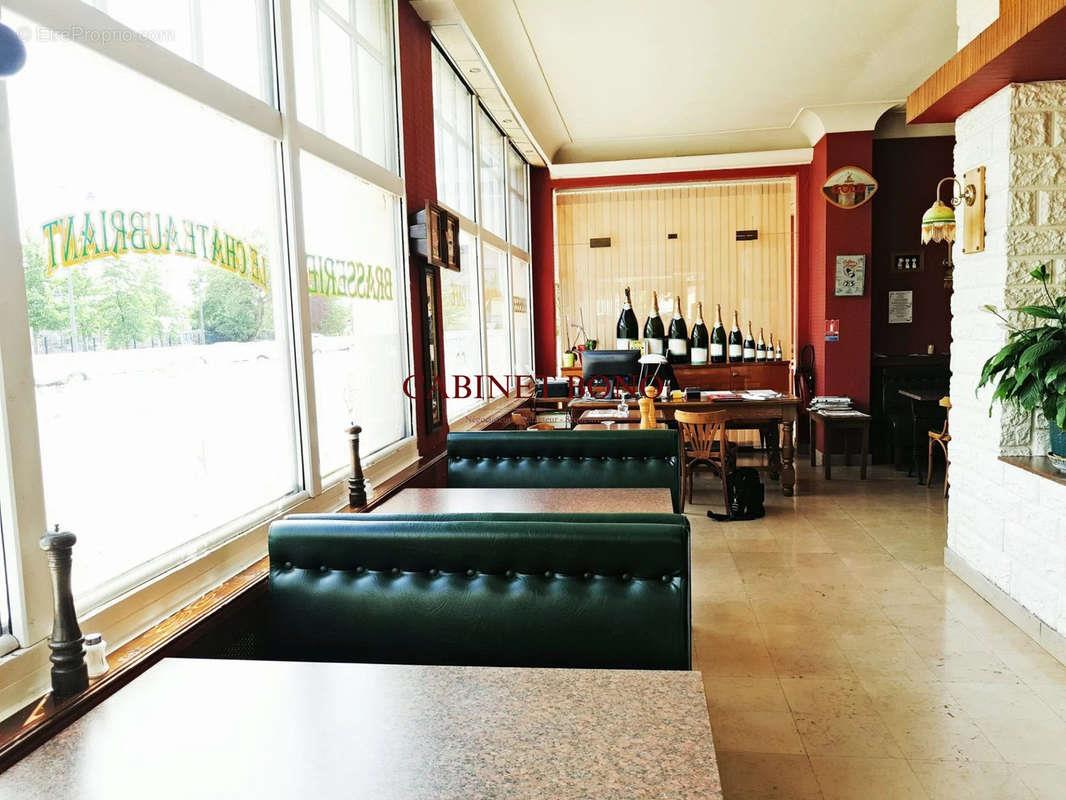 Appartement à vendre, 902m², Chauny