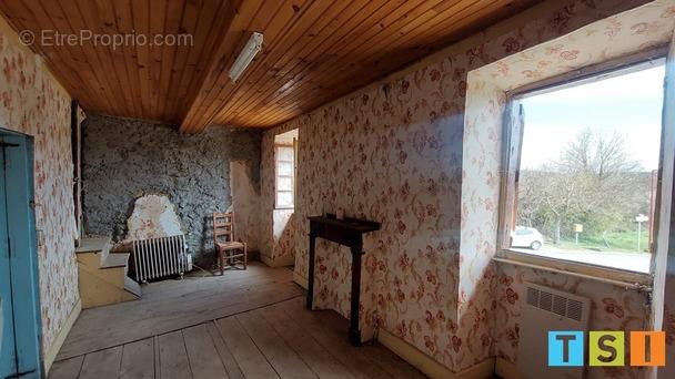 Maison à vendre, 75m², Saman