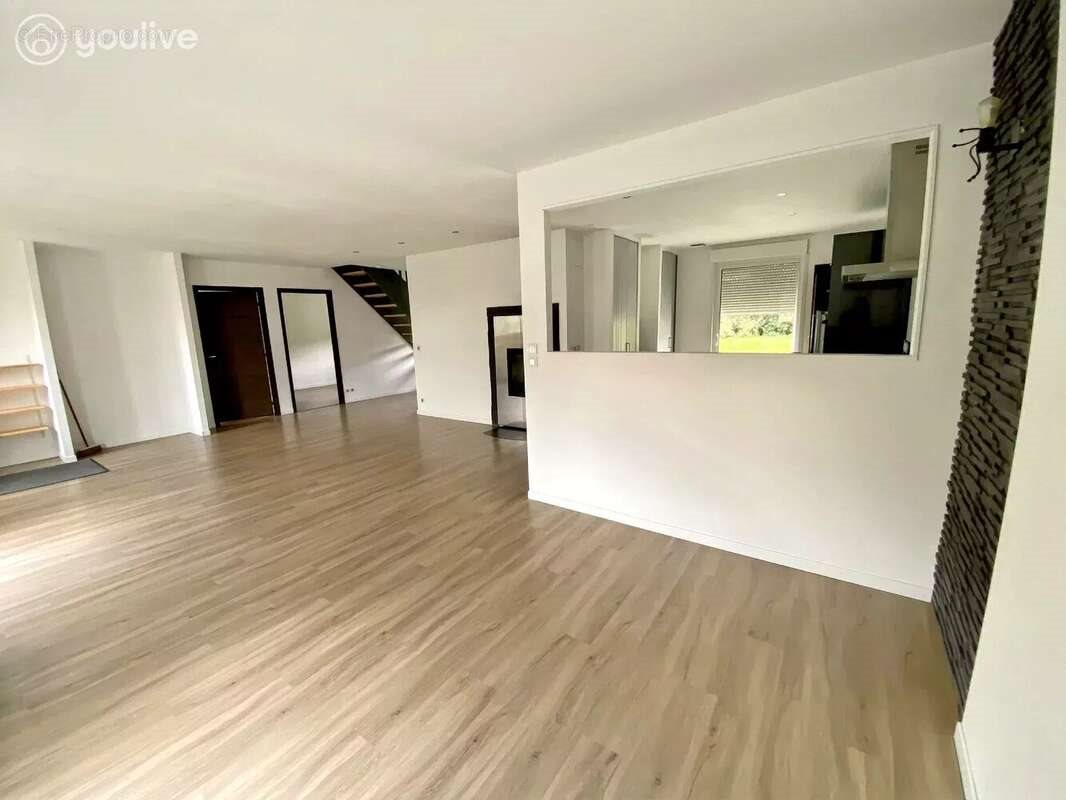 Maison à vendre, 118m², Saint-Lambert-la-Potherie