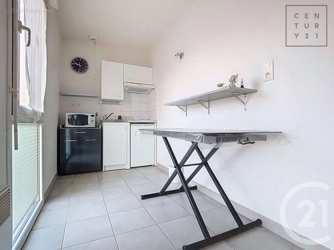 Appartement à vendre, 22m², Saint-Julien-les-Villas
