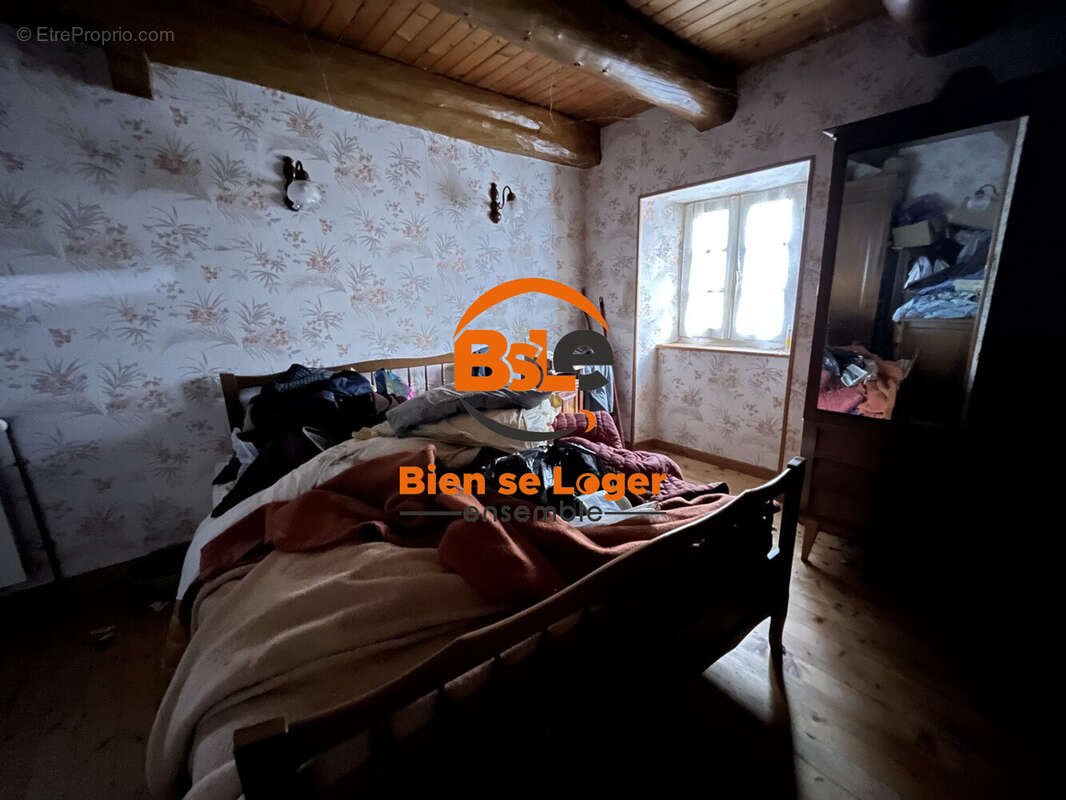 Maison à vendre, 58m², Védrines-Saint-Loup